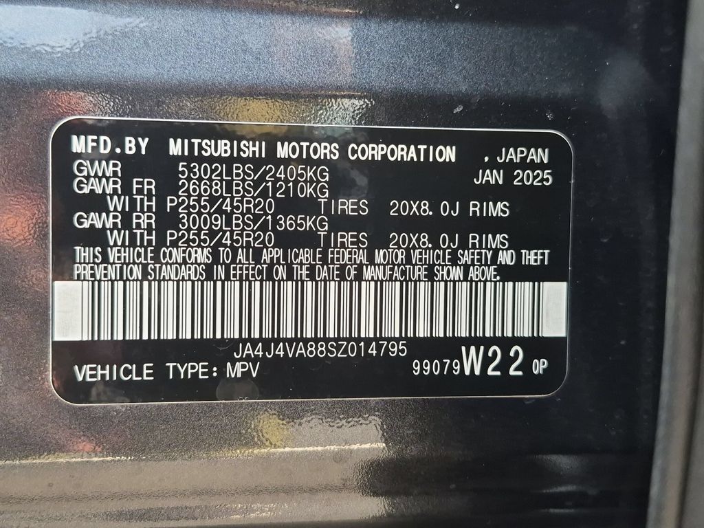 Thumbnail: 2025 Mitsubishi Outlander - 37