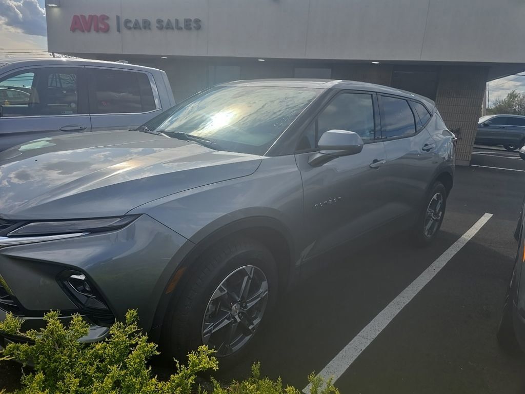 2025 Chevrolet Blazer 2.0T 2LT AWD's photo