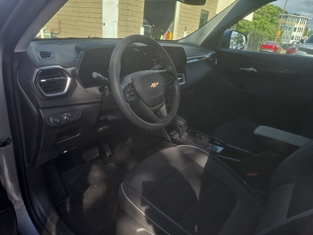 Thumbnail: 2025 Chevrolet TrailBlazer - 7