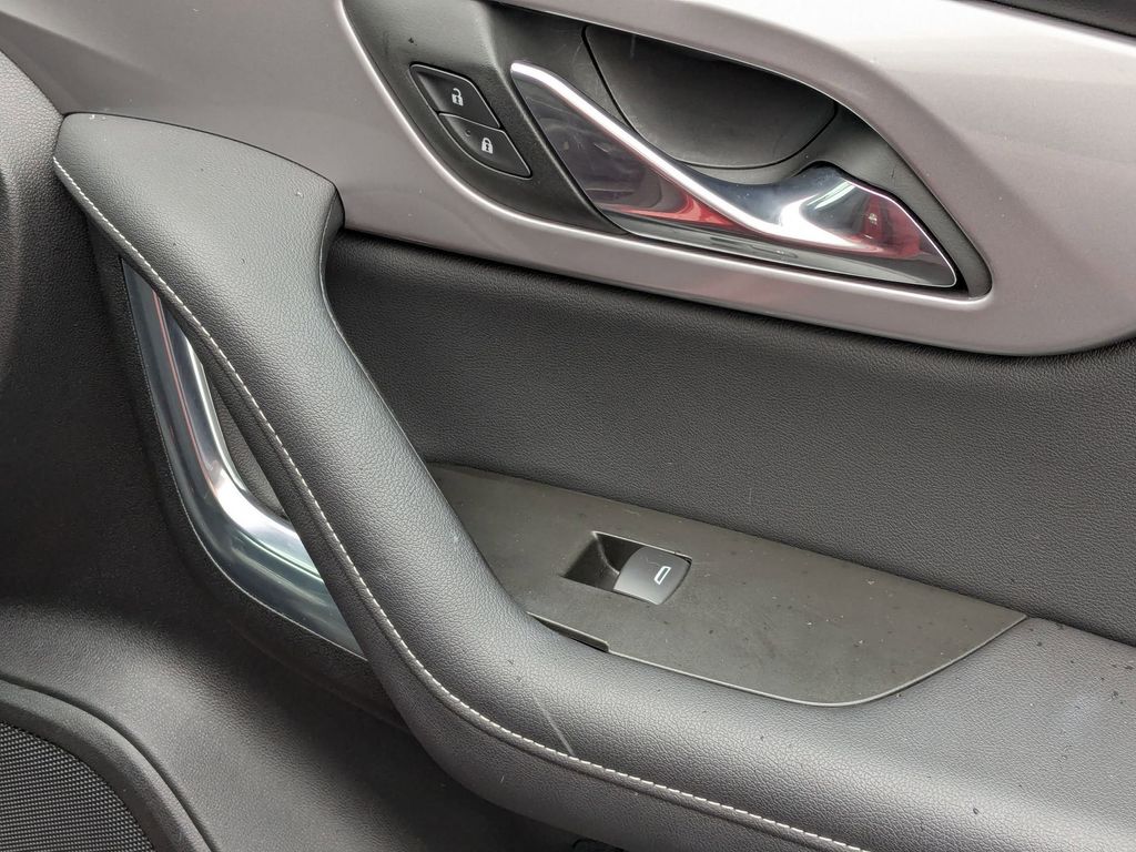 Thumbnail: 2025 Chevrolet Blazer - 32