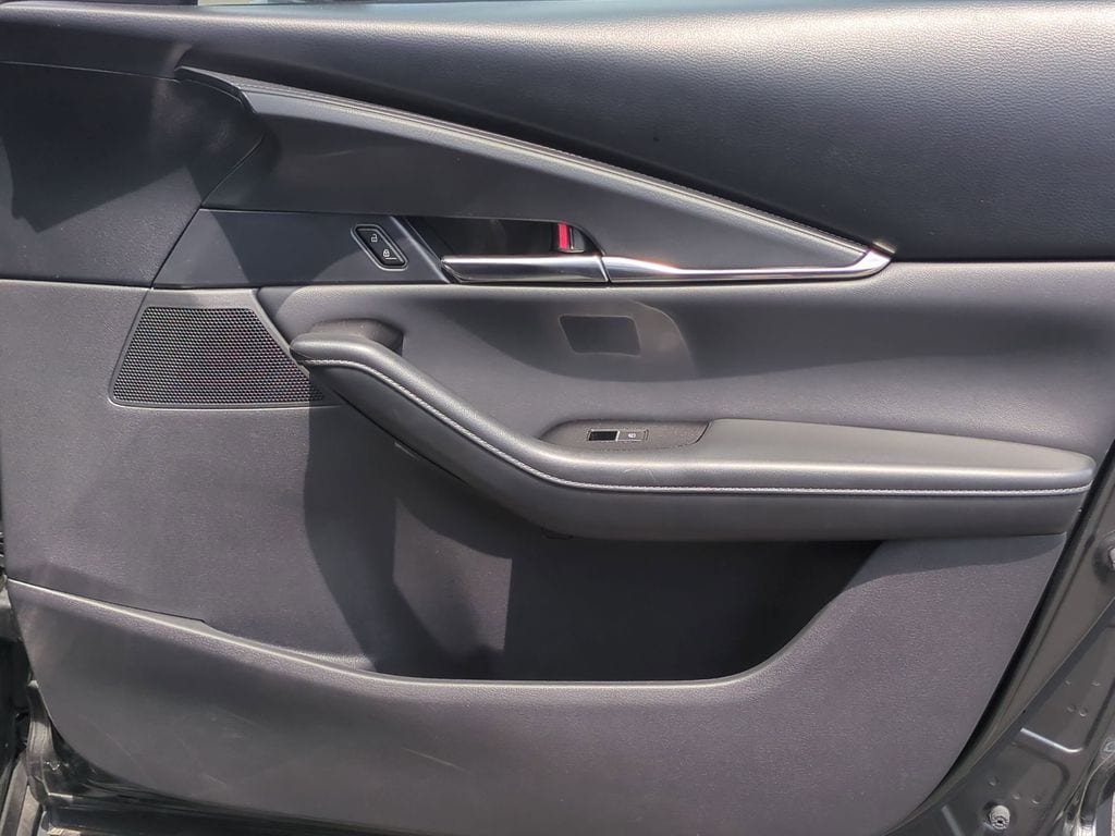 Thumbnail: 2025 Mazda CX-30 - 33