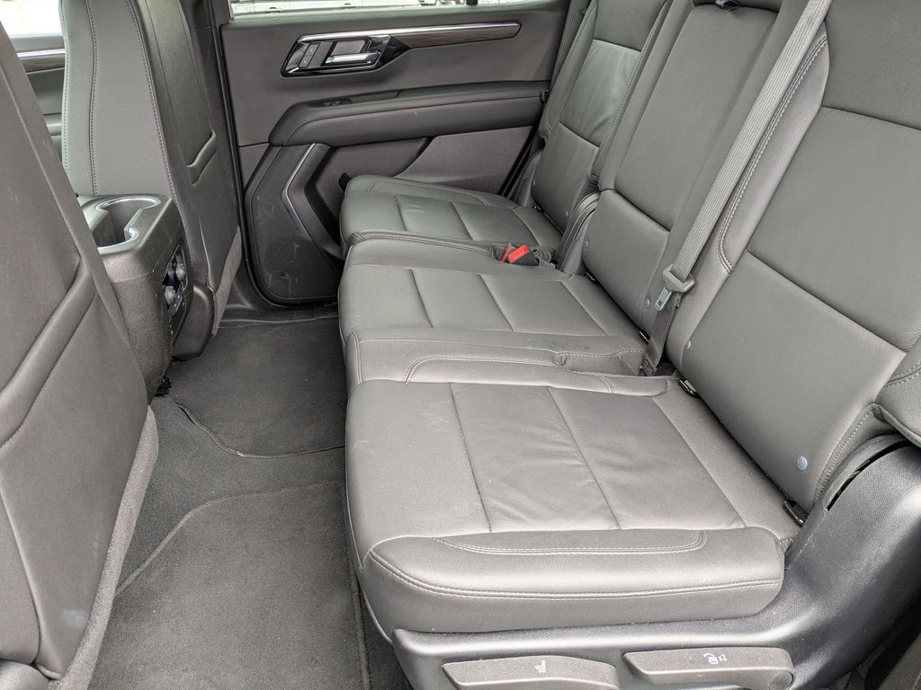 Thumbnail: 2025 Chevrolet Tahoe - 27