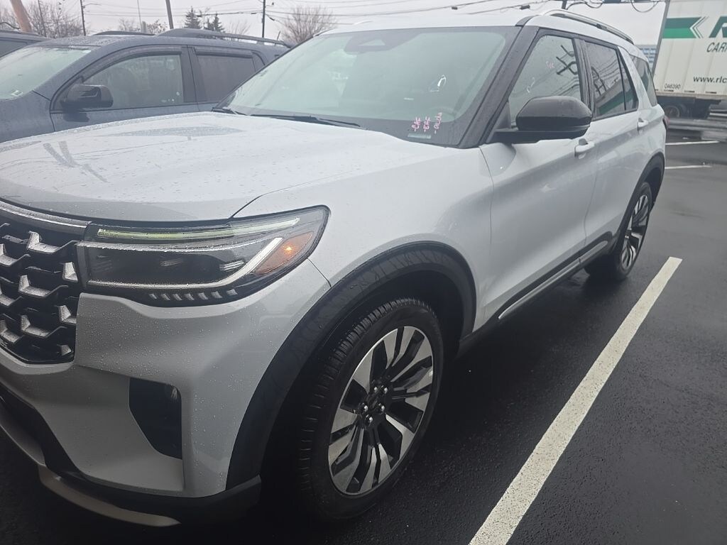 Certified 2025 Ford Explorer Platinum SUV