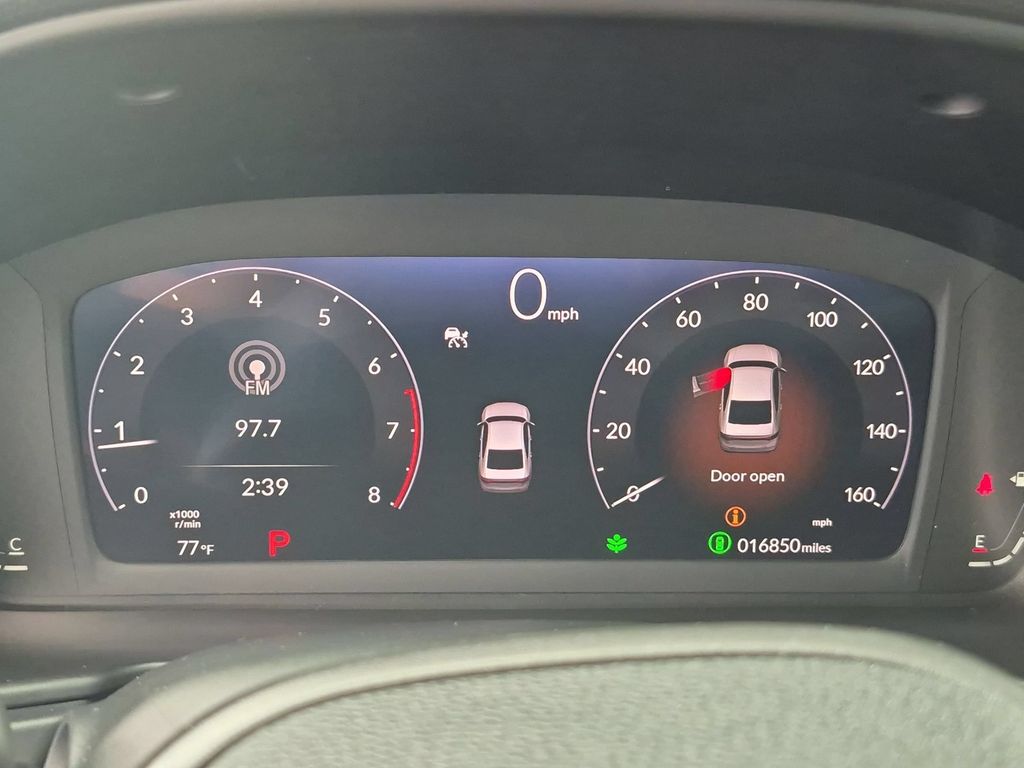 2025 Honda Accord SE - Photo 16