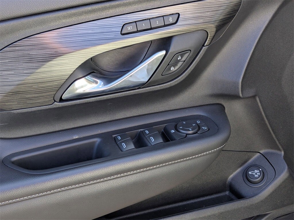 Thumbnail: 2024 GMC Terrain - 17