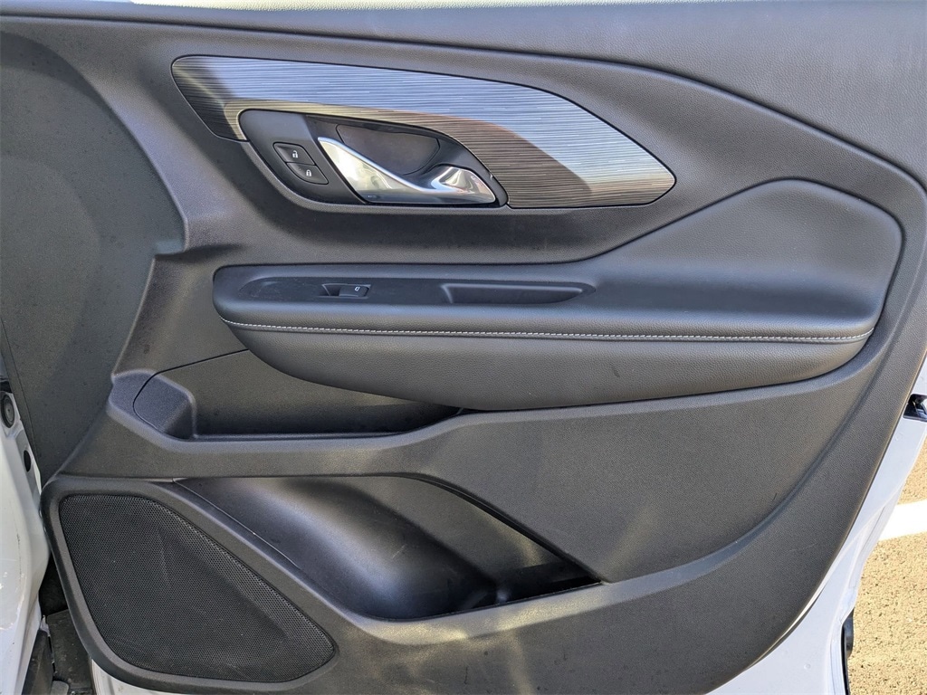 Thumbnail: 2024 GMC Terrain - 38