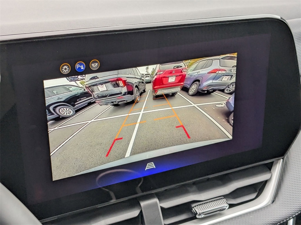 Thumbnail: 2025 Chevrolet Equinox - 24