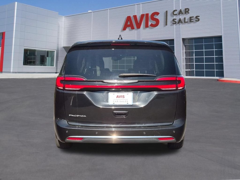 Thumbnail: 2023 Chrysler Pacifica - 7