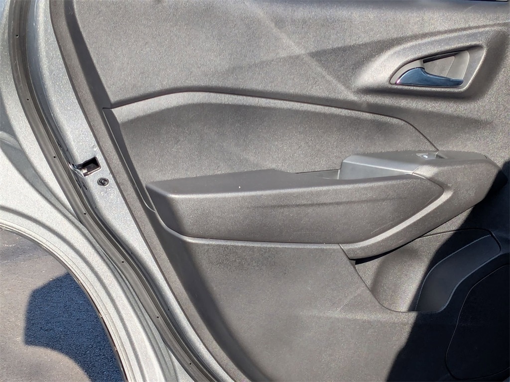 Thumbnail: 2025 Chevrolet Trax - 26