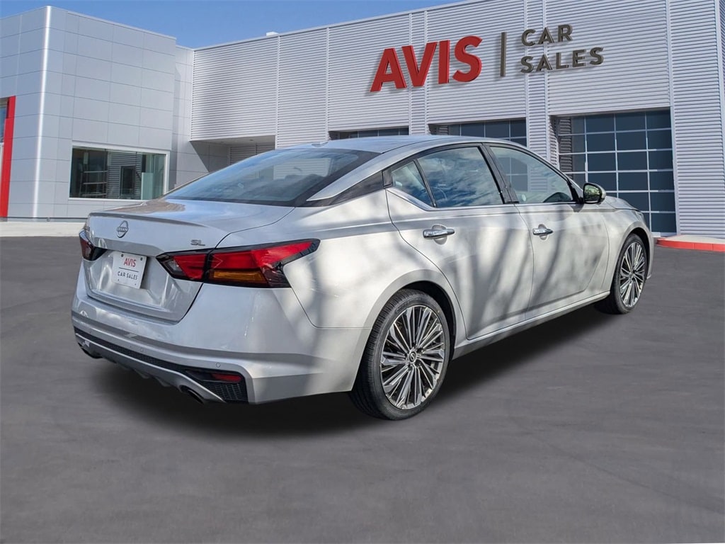 Thumbnail: 2023 Nissan Altima - 6