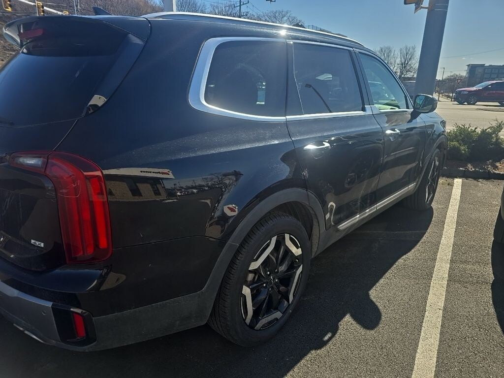 Certified 2025 Kia Telluride S SUV