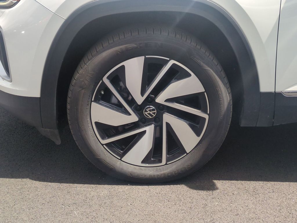 Thumbnail: 2025 Volkswagen Atlas - 29