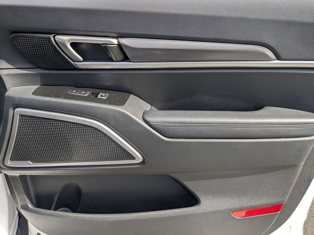 Thumbnail: 2025 Kia Telluride - 32