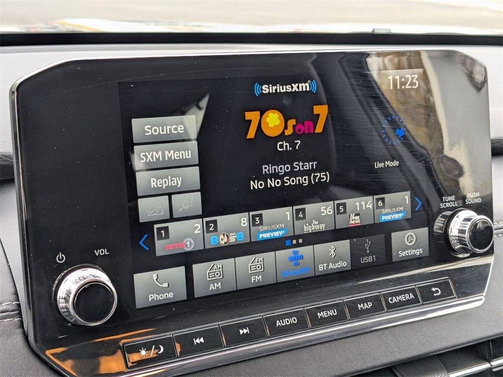 Thumbnail: 2024 Mitsubishi Outlander - 25