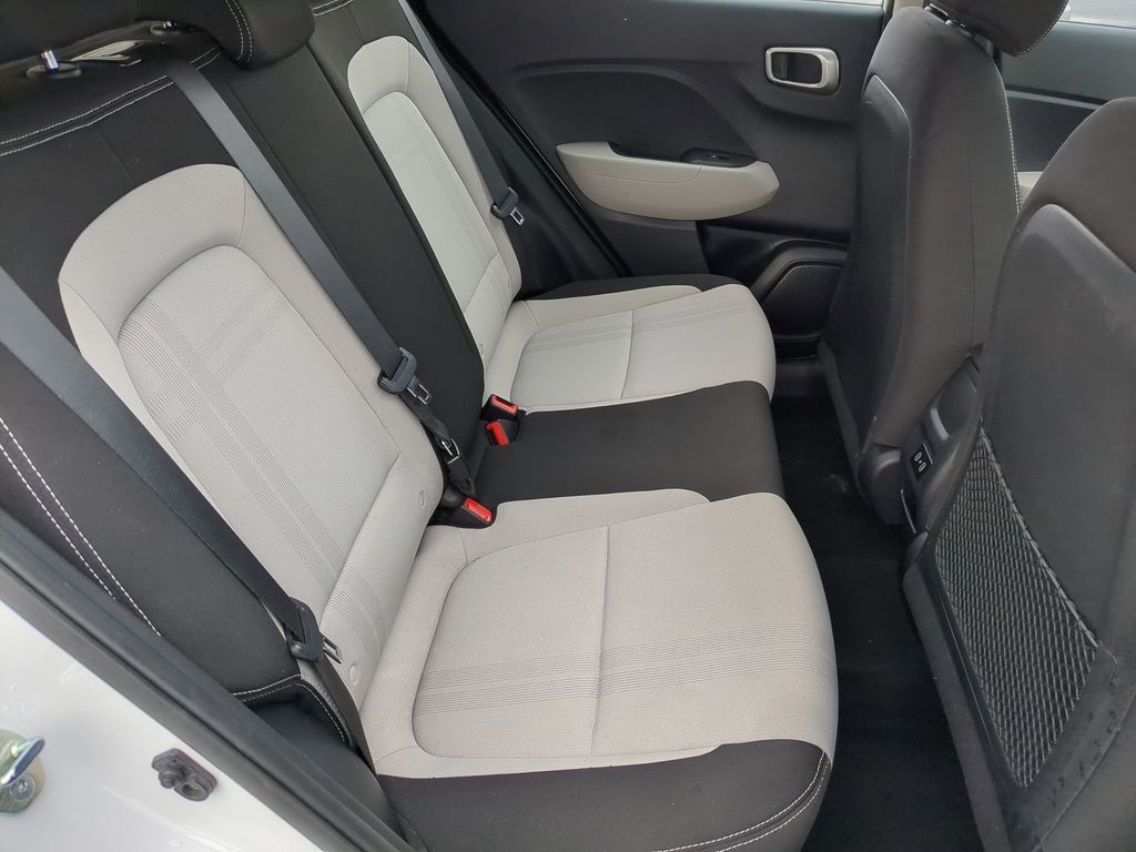 Thumbnail: 2025 Hyundai Venue - 25