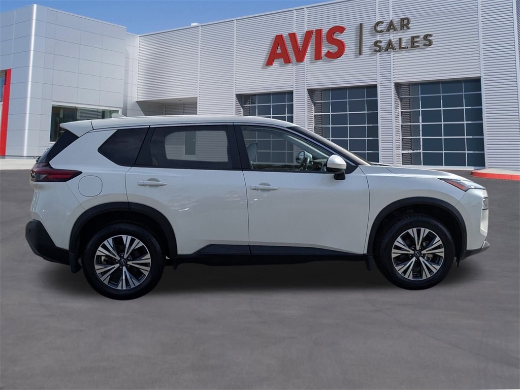 2023 Nissan Rogue SV 7