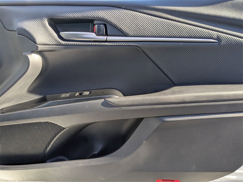 Thumbnail: 2025 Toyota Camry - 35