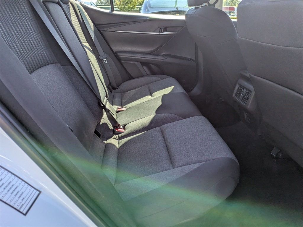 Thumbnail: 2025 Toyota Camry - 30