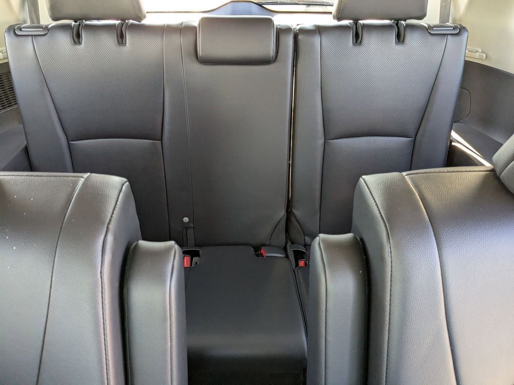 Thumbnail: 2025 Toyota Grand Highlander - 33