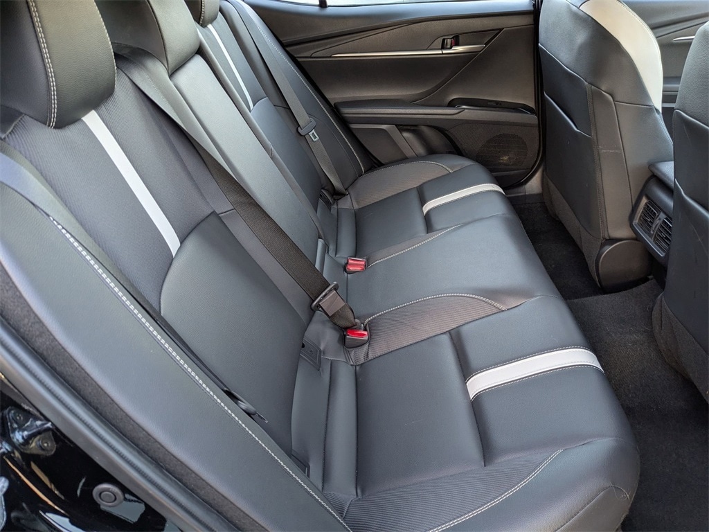 Thumbnail: 2025 Toyota Camry - 34