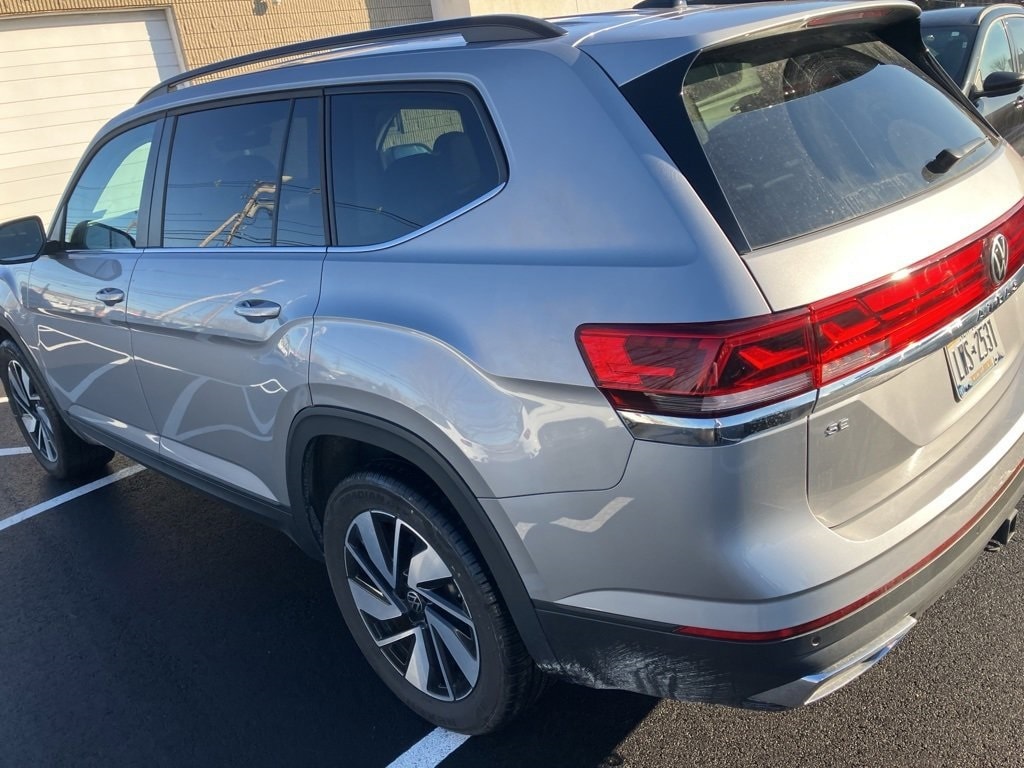Certified 2025 Volkswagen Atlas 2.0T SE w/Technology SUV