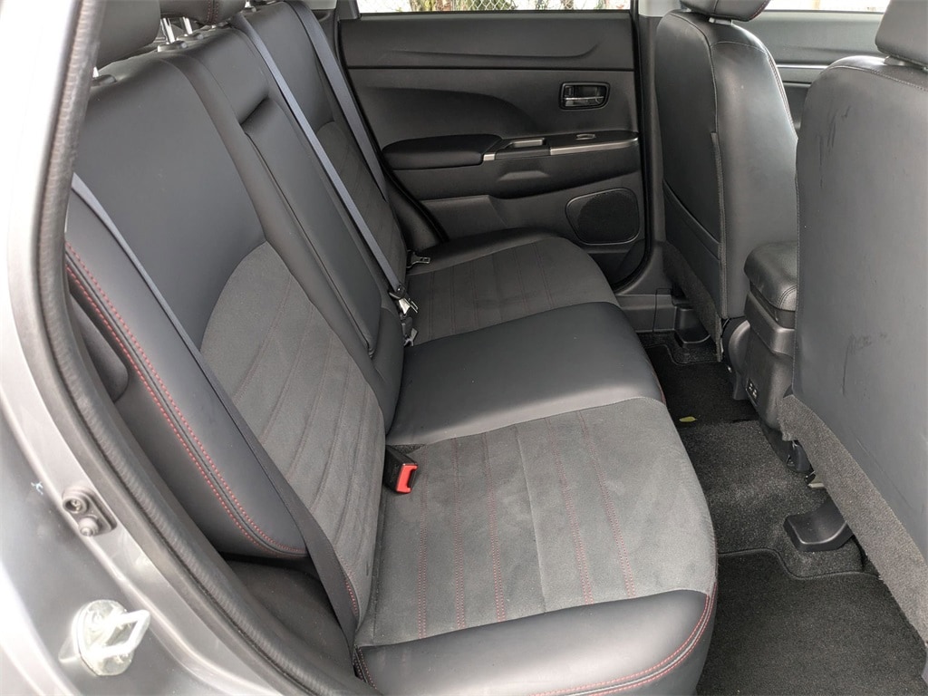 Thumbnail: 2025 Mitsubishi Outlander Sport - 32