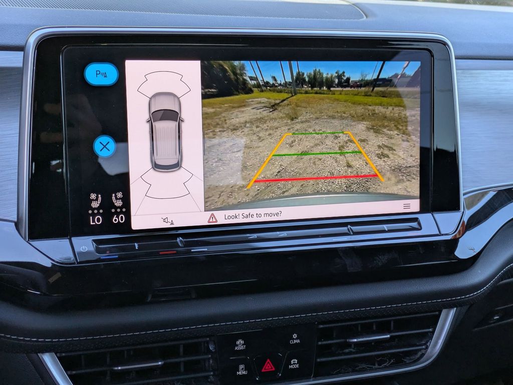 Thumbnail: 2025 Volkswagen Atlas - 17