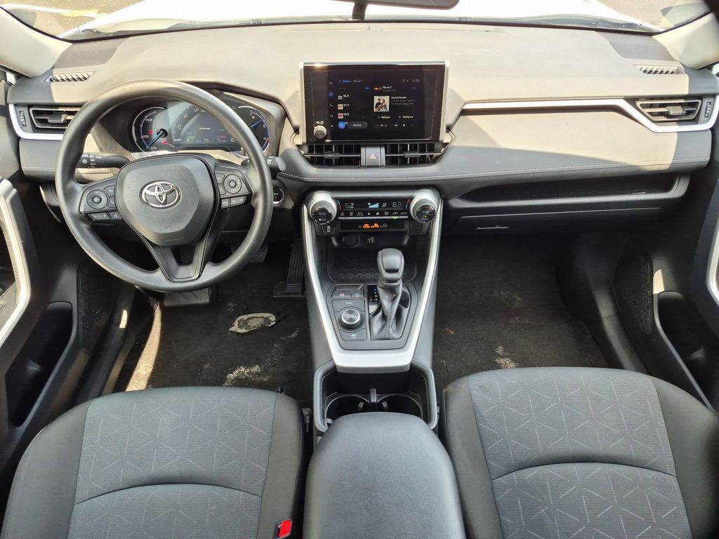 Thumbnail: 2025 Toyota RAV4 - 25