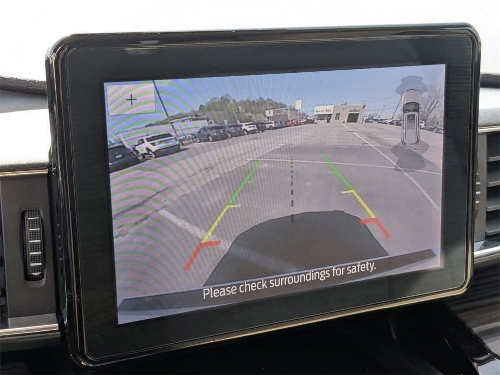 Thumbnail: 2023 Ford Explorer - 31