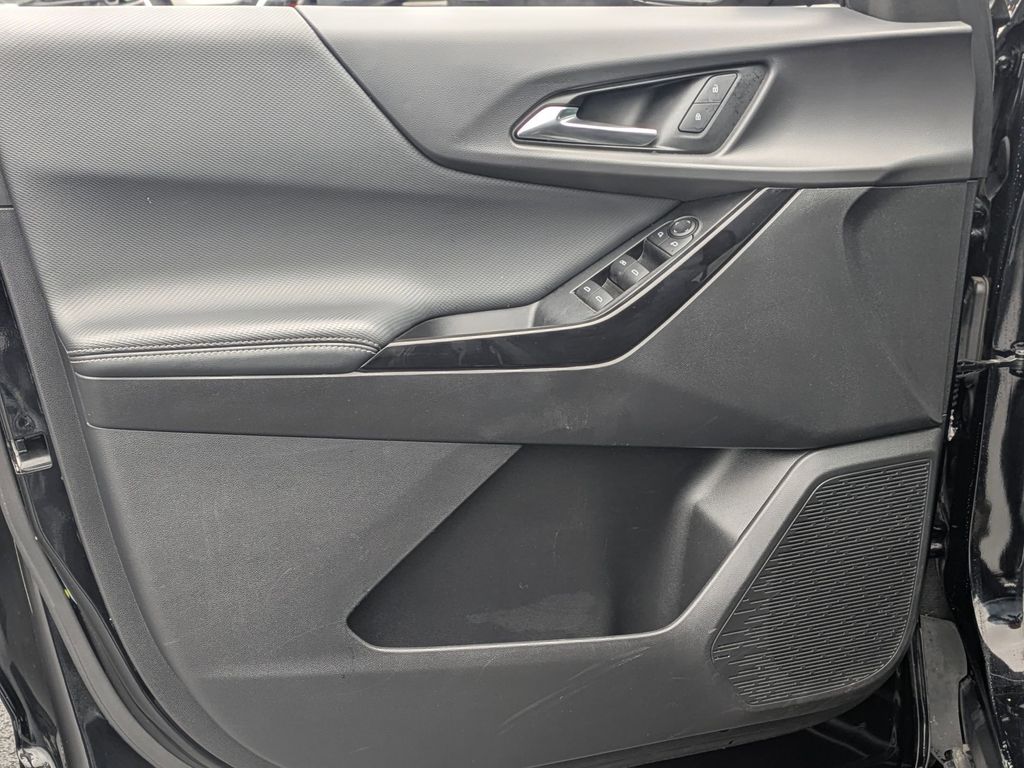 Thumbnail: 2025 Chevrolet Equinox - 13