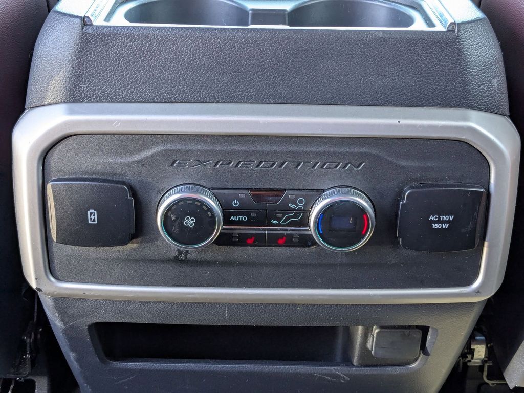 Thumbnail: 2024 Ford Expedition MAX - 28