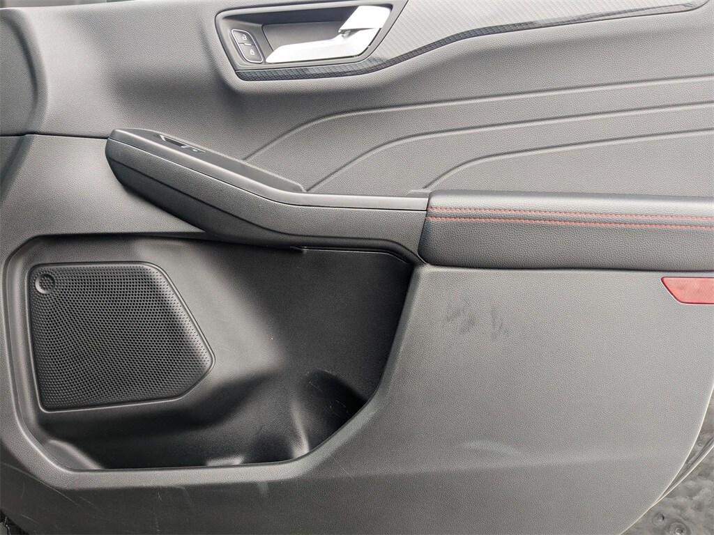 Thumbnail: 2025 Ford Escape - 34