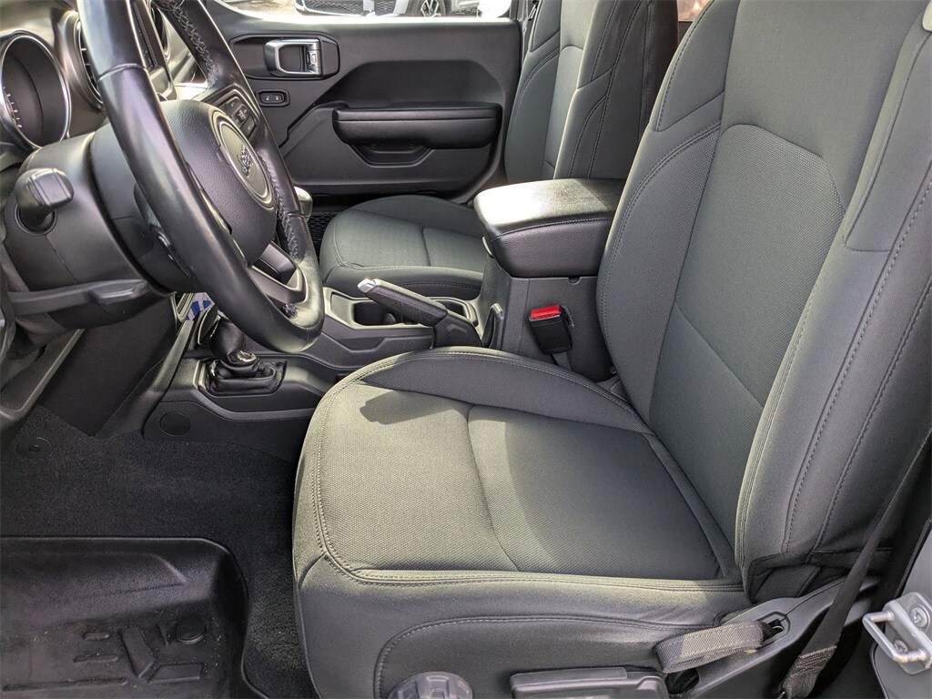 Thumbnail: 2021 Jeep Wrangler - 11