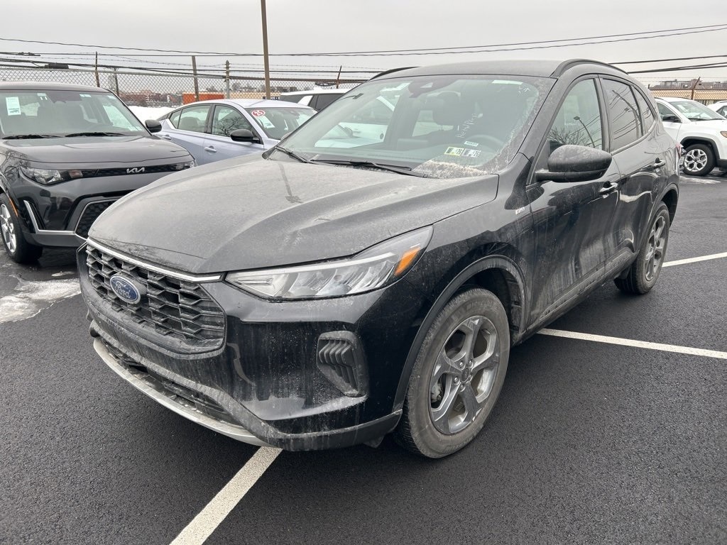 Certified 2025 Ford Escape ST-Line SUV