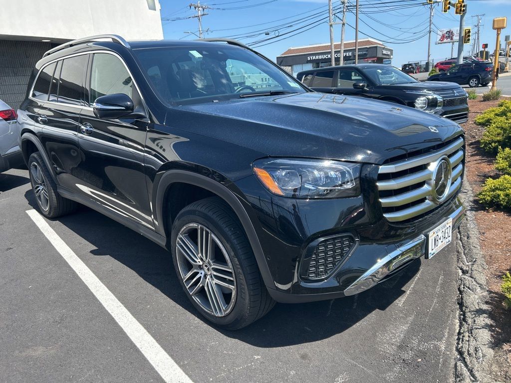 Thumbnail: 2025 Mercedes-Benz GLS - 2