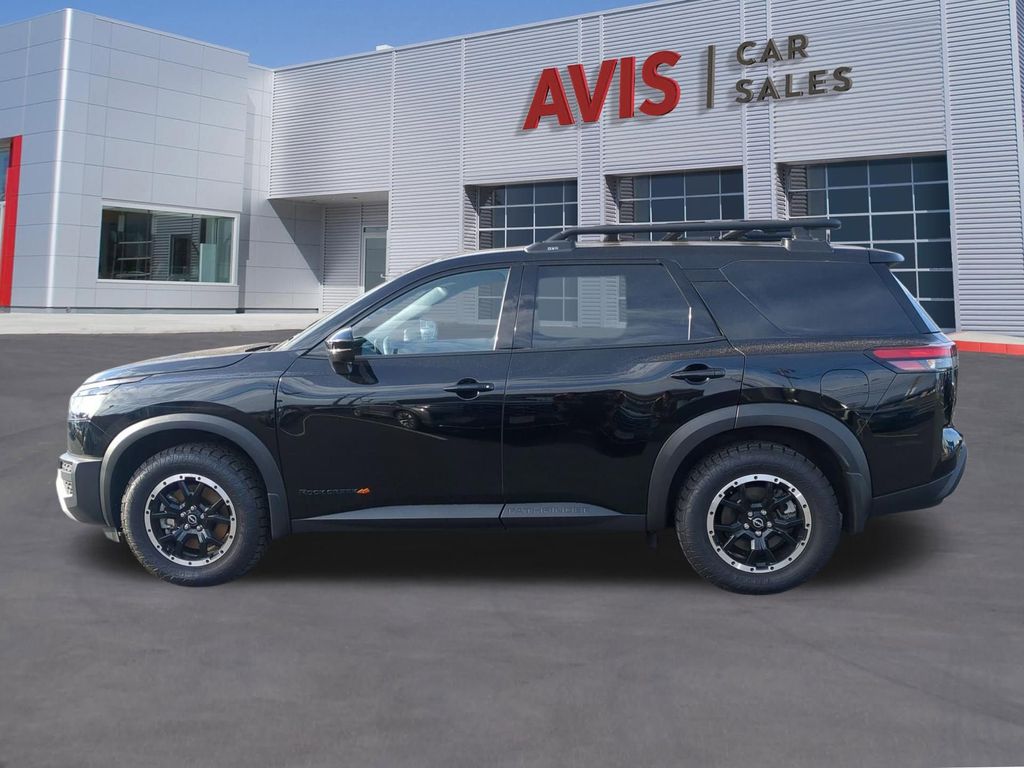 Thumbnail: 2025 Nissan Pathfinder - 10