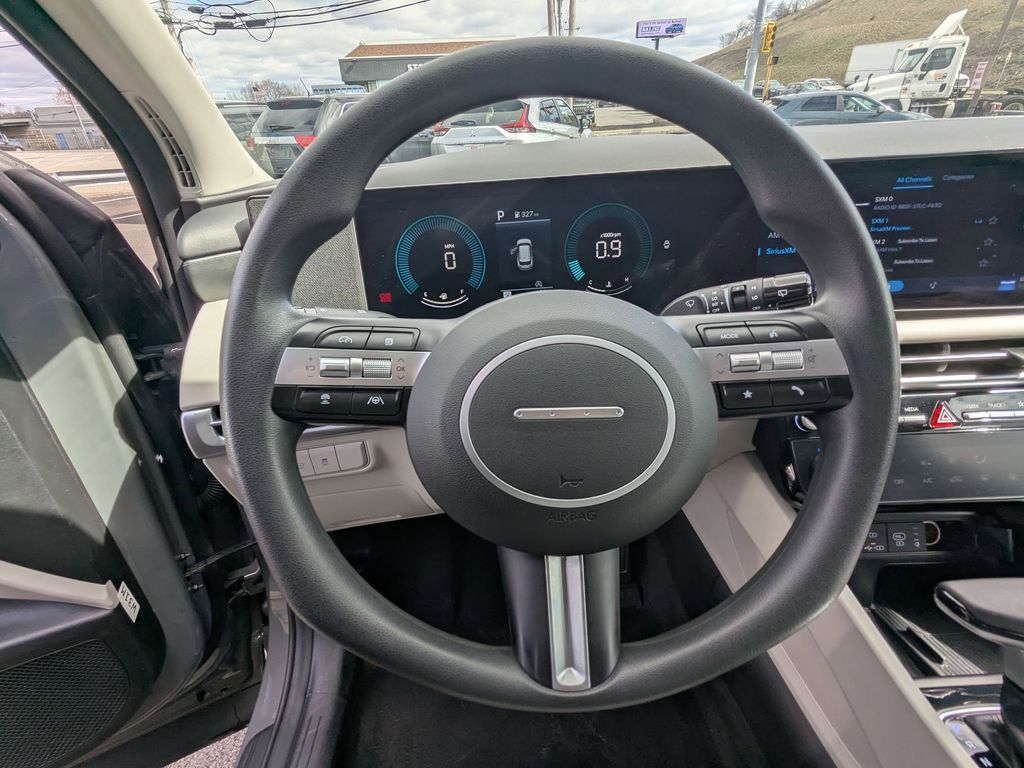 Thumbnail: 2025 Hyundai Tucson - 17