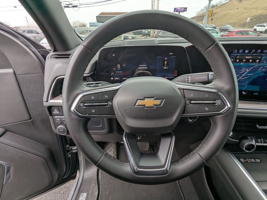 Thumbnail: 2025 Chevrolet Tahoe - 17