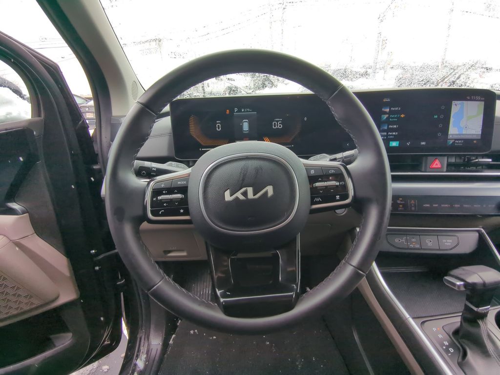 Thumbnail: 2025 Kia Carnival - 23