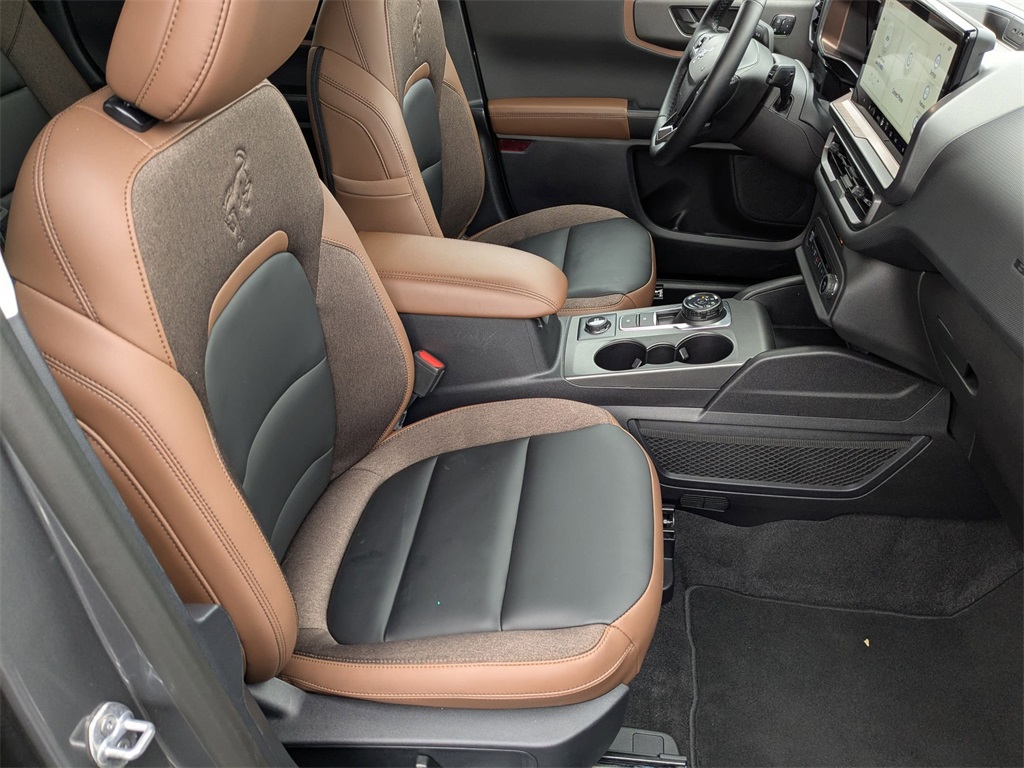 Thumbnail: 2025 Ford Bronco Sport - 37