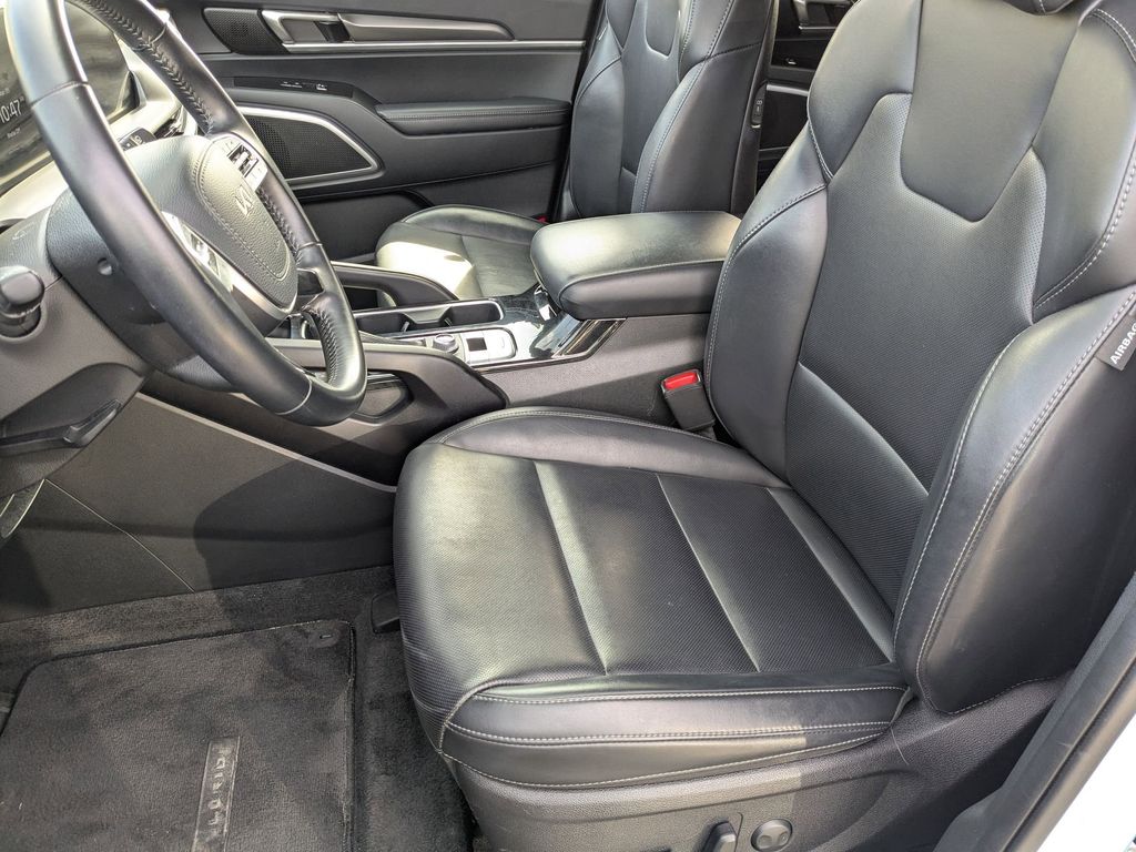 Thumbnail: 2025 Kia Telluride - 16