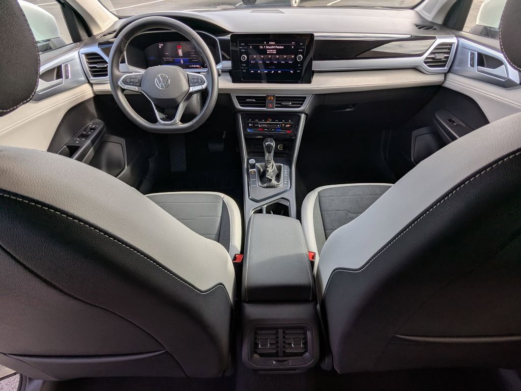 Thumbnail: 2025 Volkswagen Taos - 27