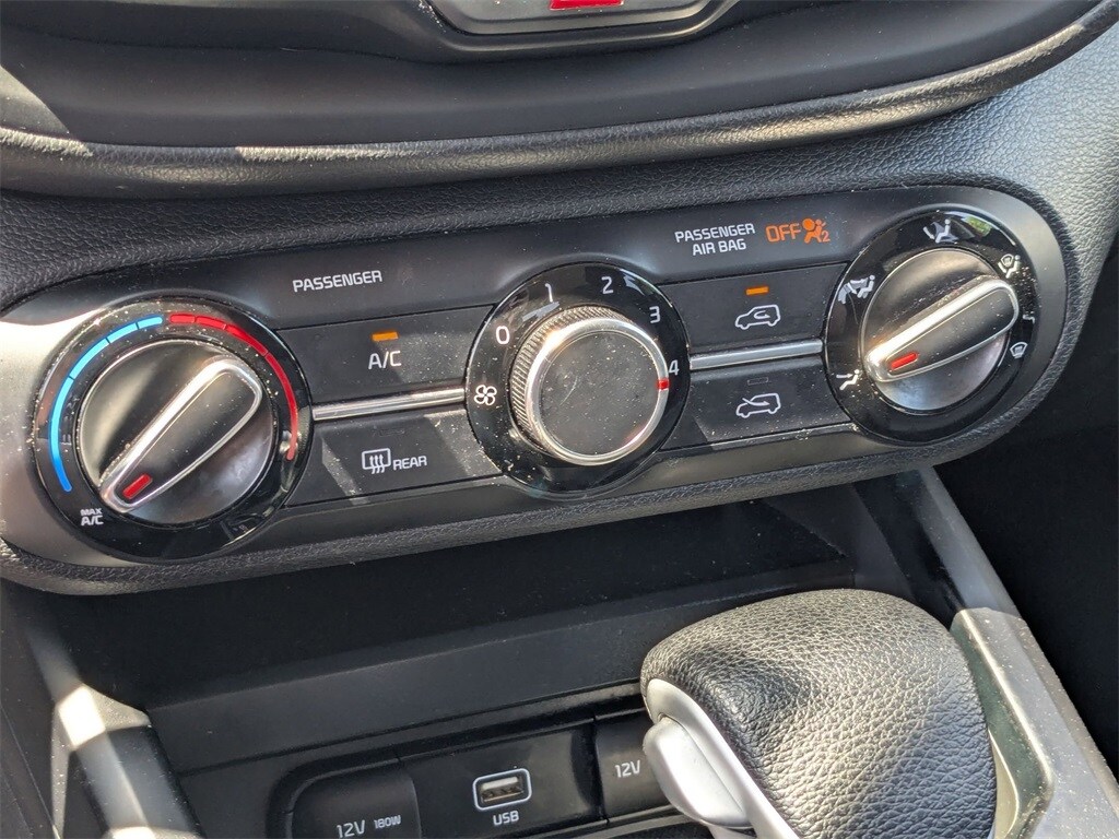 Thumbnail: 2022 Kia Soul - 21