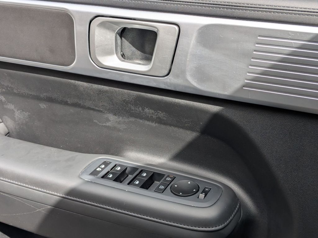 Thumbnail: 2025 Hyundai Santa Fe - 13