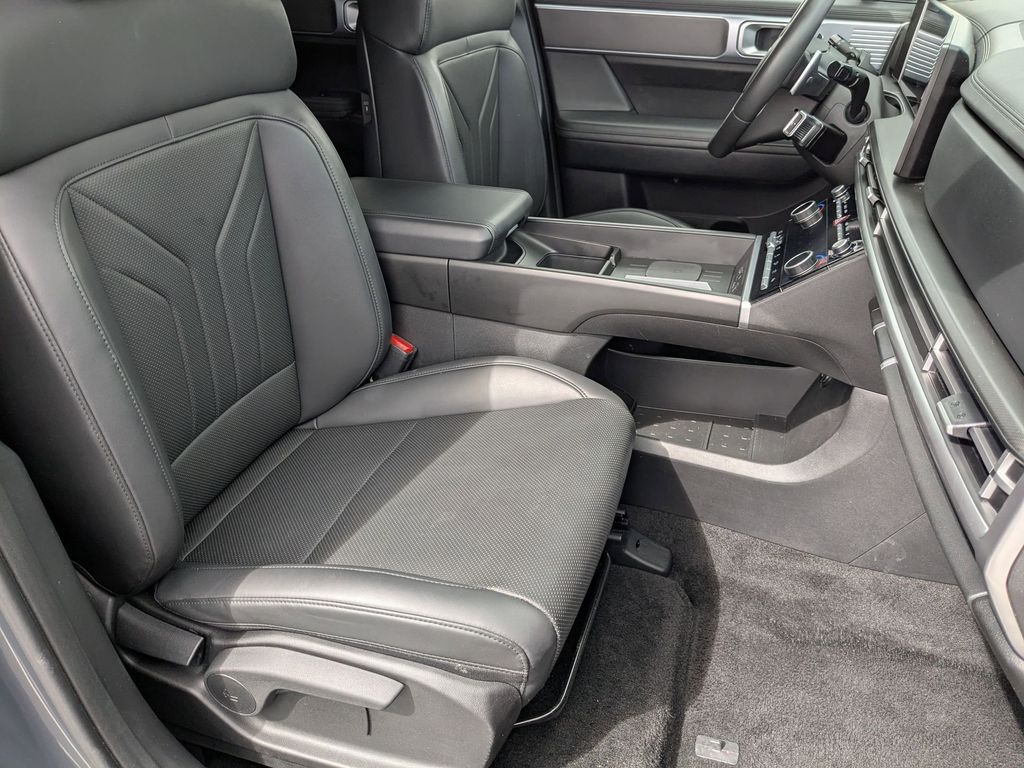 Thumbnail: 2025 Hyundai Santa Fe - 34