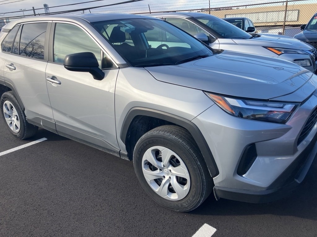 Thumbnail: 2024 Toyota RAV4 - 2