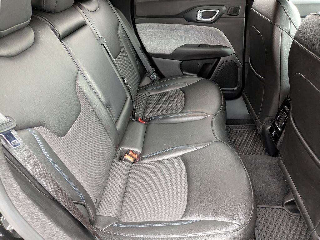 Thumbnail: 2025 Jeep Compass - 29