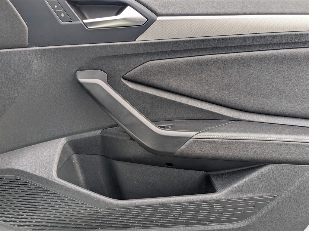 Thumbnail: 2024 Volkswagen Jetta - 33