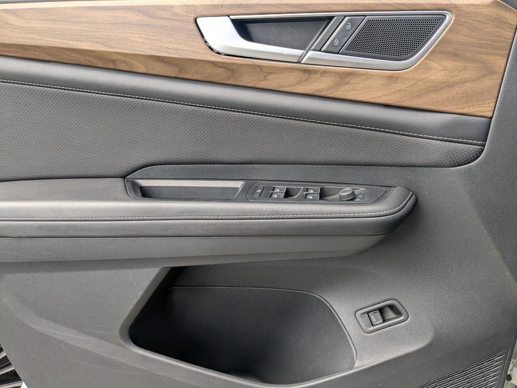 Thumbnail: 2025 Volkswagen Atlas - 11