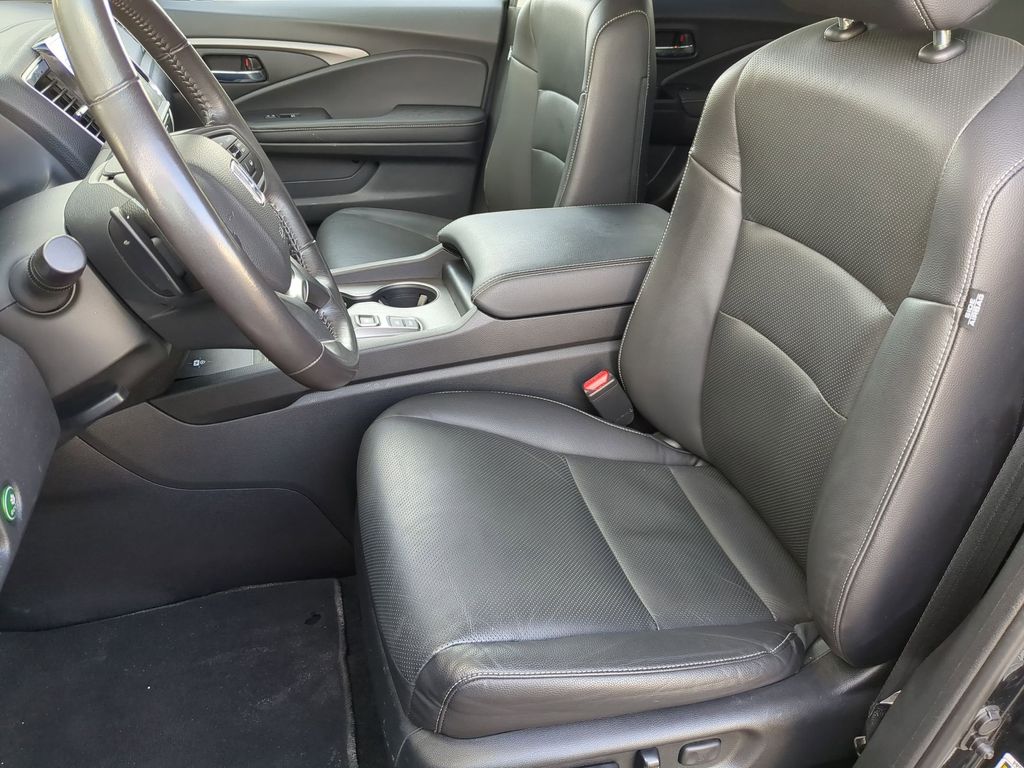 Thumbnail: 2025 Honda Ridgeline - 24